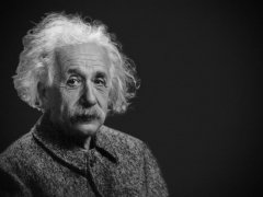 提出广义相对论30多年后，爱因斯坦仍在担忧这件事……
