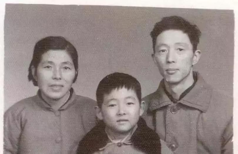 他放弃美国国籍和巨额年薪，只为做最“过时”的大学校长