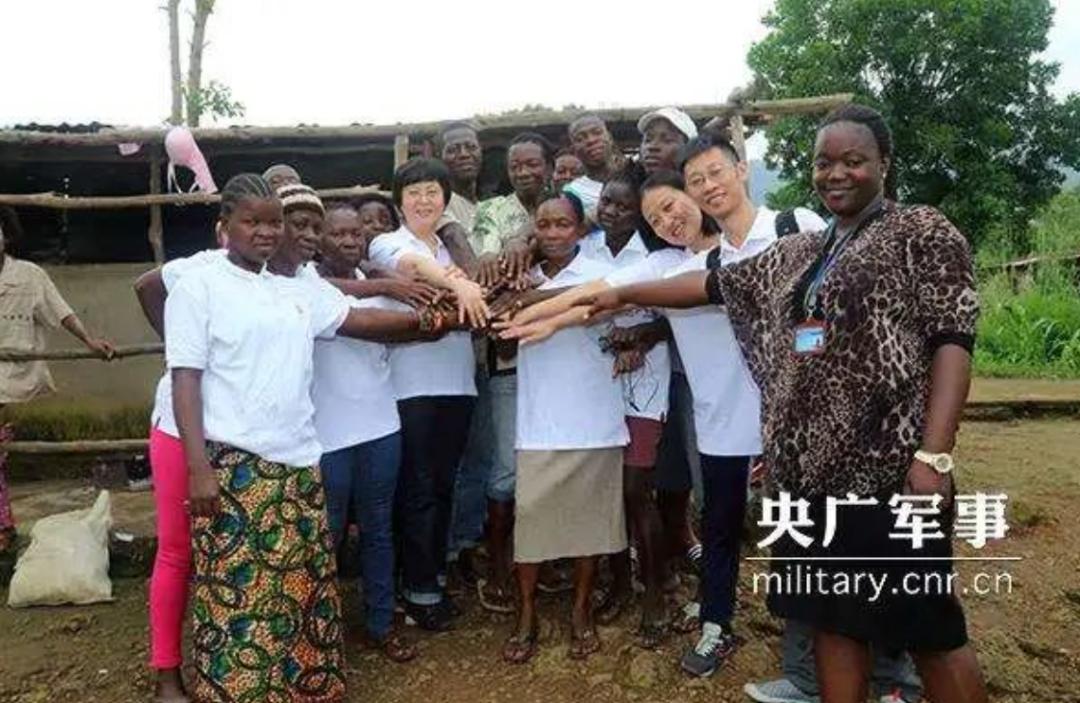 人家年纪轻轻就是女将军