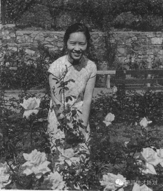 就在这个春节，美国人向这位中国女性致敬！她是世间真正的奇女子，可99%的中国人都还不知道！