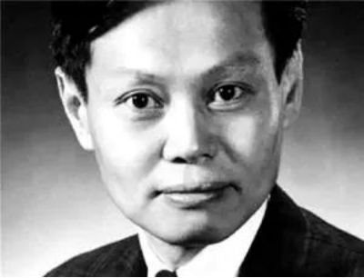 杨振宁：我的学习与研究经历