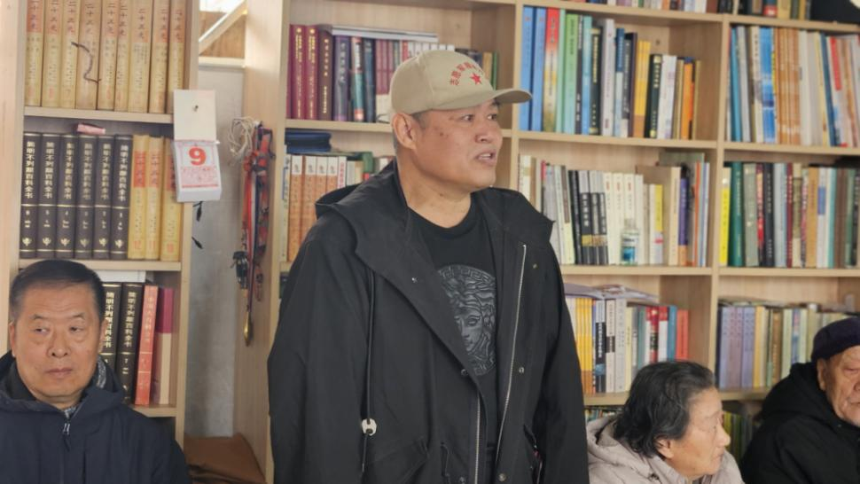 挑战自我 奋勇攀登 纪念中国人首次成功登顶珠峰 65 周年 登顶勇士余非在京分享传奇经历
