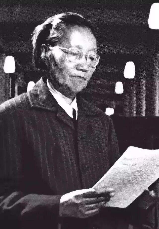 中国核事业耀眼的女性！她被认为能获诺贝尔奖，一生说了三次“我愿意”