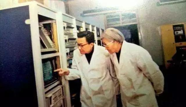 中国核事业耀眼的女性！她被认为能获诺贝尔奖，一生说了三次“我愿意”
