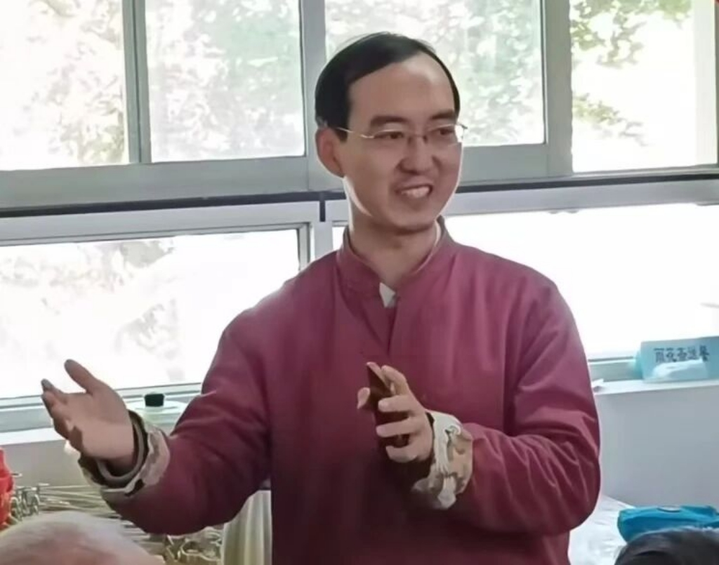 天地生人学术讲座第1555讲｜尹喜：《黄帝内经》增强自愈本能应用——调理失眠，抑郁，癌症止痛