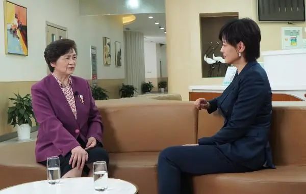 李兰娟：人类要掌握自己的命运