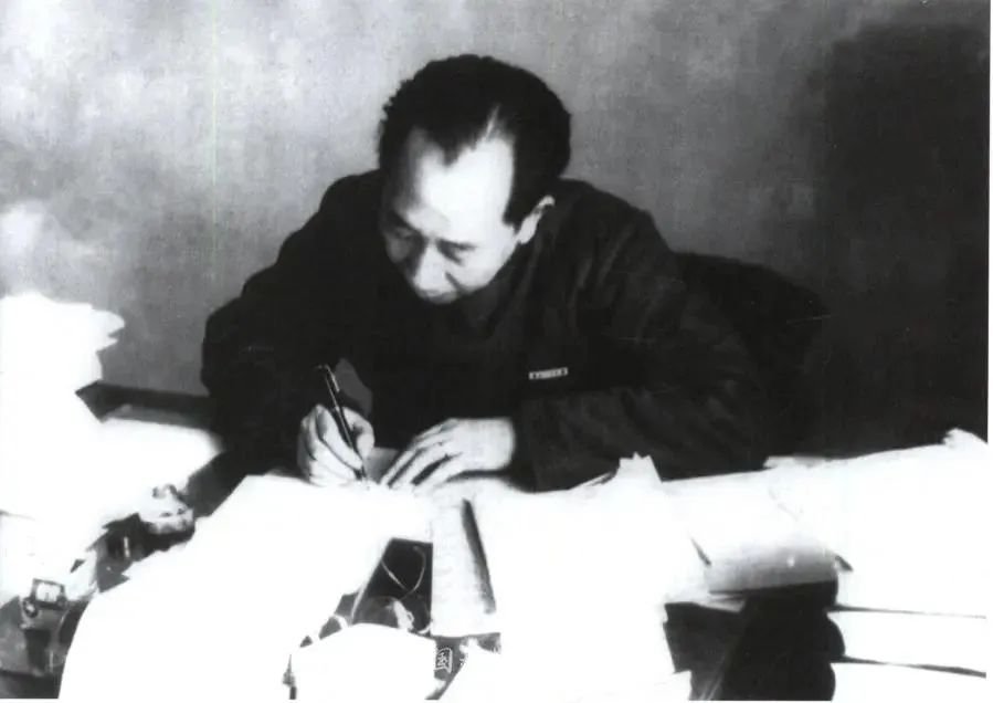 <strong>最年轻诺奖得主的学生，中国金属物理开</strong>